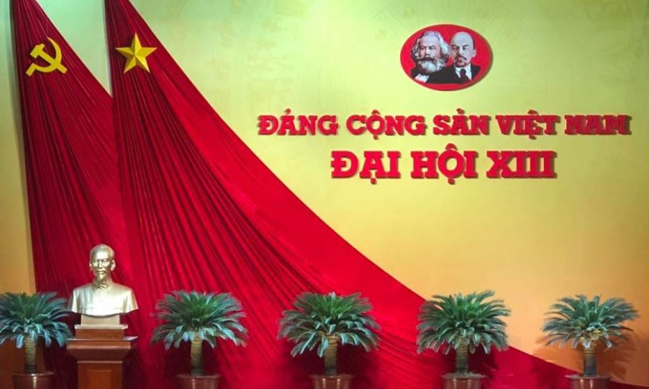 Ngày làm việc đầu tiên của Đại hội XIII