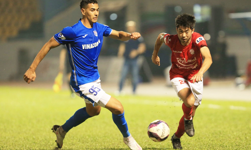 Lịch thi đấu vòng 6 V-League 2021: Kiatisak đối đầu Lee Nguyễn