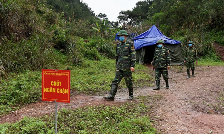 Vững vàng nơi phên dậu