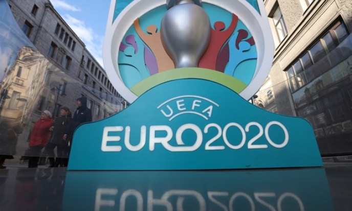 UEFA tước quyền đăng cai Vòng chung kết EURO 2020 của Tây Ban Nha