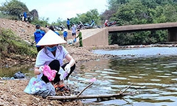 Hành trình Tháng Ba biên giới