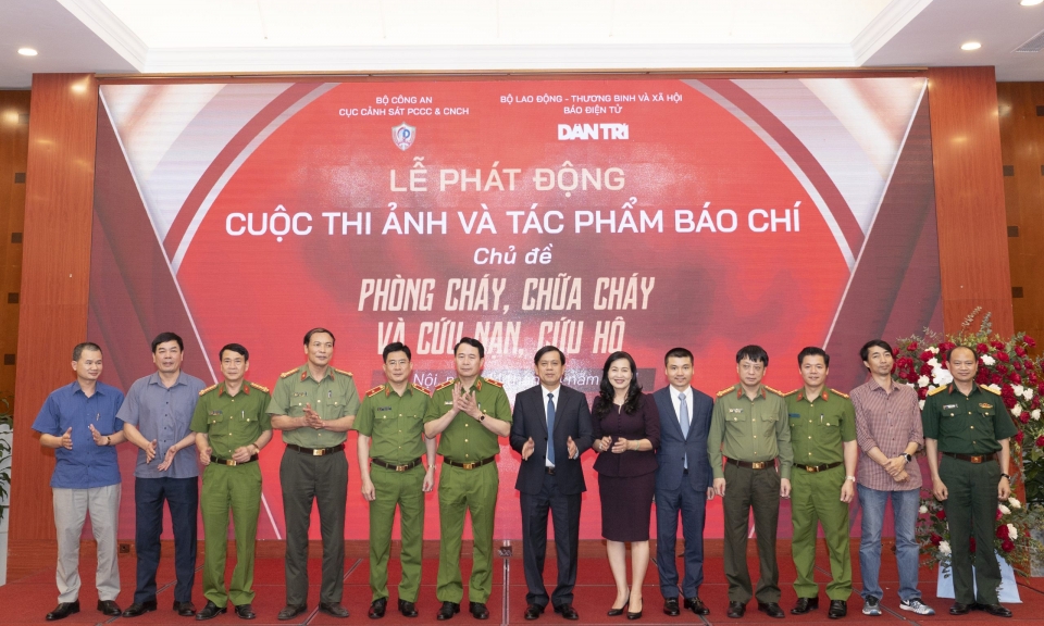 Phát động cuộc thi ảnh và tác phẩm báo chí về phòng cháy chữa cháy