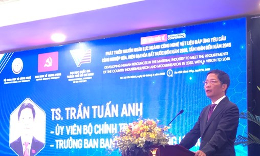 ‘Nguồn nhân lực của ngành công nghiệp vật liệu còn thiếu và yếu’