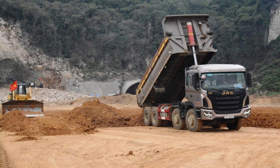 Cao tốc Bắc-Nam: Khi Nhà nước và doanh nghiệp 'bắt tay' làm PPP