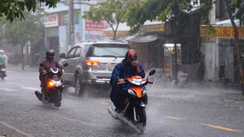 Nhiều nơi ở Nam Trung Bộ, Tây Nguyên và Nam Bộ tiếp tục mưa lớn