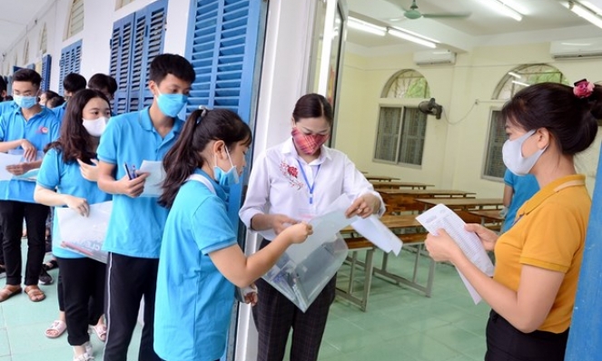 Thi tốt nghiệp THPT 2021: Chuẩn bị phương án khả thi, an toàn, nghiêm túc