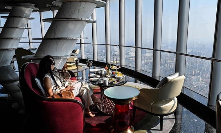Khách sạn cao nhất thế giới mở cửa đón khách tại Thượng Hải