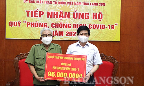 Hội Cựu Thanh niên xung phong tỉnh ủng hộ 96 triệu đồng cho quỹ Phòng, chống dịch Covid -19