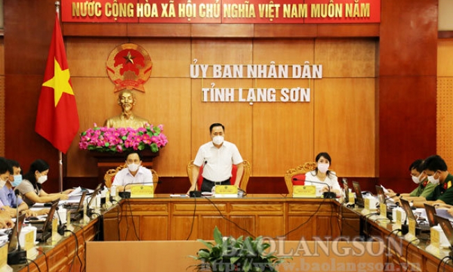 Thảo luận, cho ý kiến nhiều nội dung quan trọng