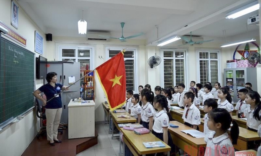 Tạo động lực cho giáo viên để đổi mới giáo dục