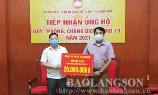 Công ty Than Na Dương ủng hộ 20 triệu đồng cho Quỹ “Phòng, chống dịch Covid-19” của tỉnh