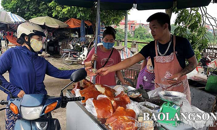 Cần sớm xây dựng nhãn hiệu cho sản phẩm lợn quay Lạng Sơn