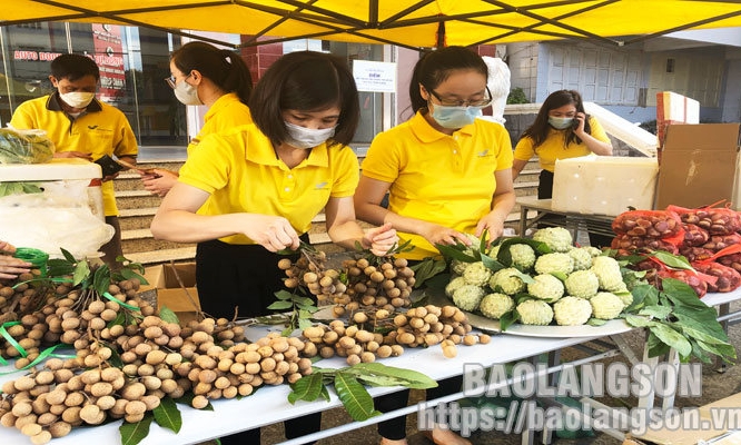 Bưu điện tỉnh Lạng Sơn: 11 gian hàng giới thiệu sản phẩm nông sản