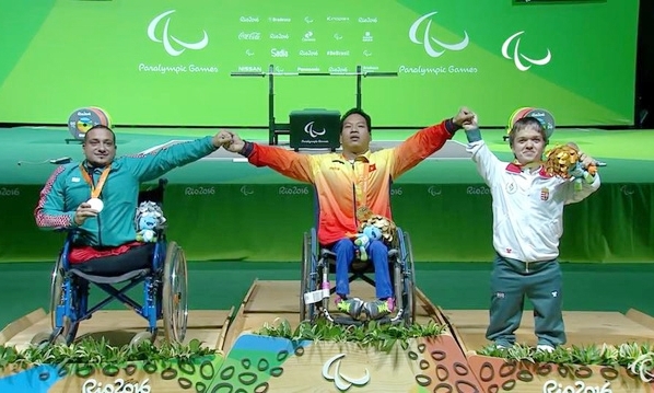 Đoàn thể thao người khuyết tật Việt Nam dự Paralympic với 15 thành viên