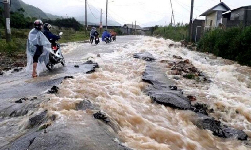 Bắc Bộ mưa dông, vùng núi đề phòng mưa lớn, lũ quét, sạt lở đất