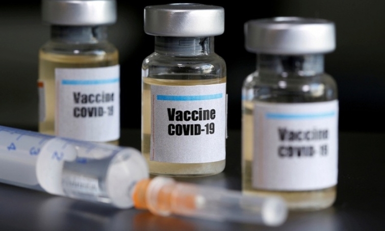 Tại sao nhiều nước tiêm mũi thứ 3 vaccine ngừa COVID-19?