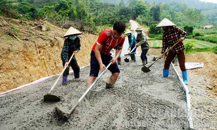 Thực hiện đề án giao thông nông thôn năm 2021: Gỡ khó cho các công trình đường trục xã