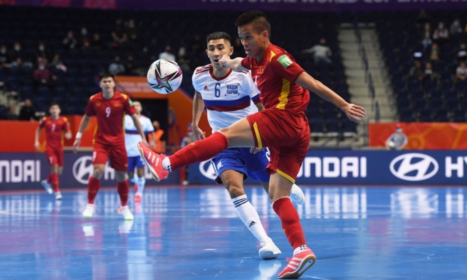 Đội tuyển futsal Việt Nam thua sát nút Nga 2-3