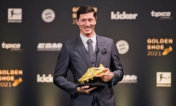 Robert Lewandowski giành danh hiệu Chiếc giày vàng châu Âu 2021