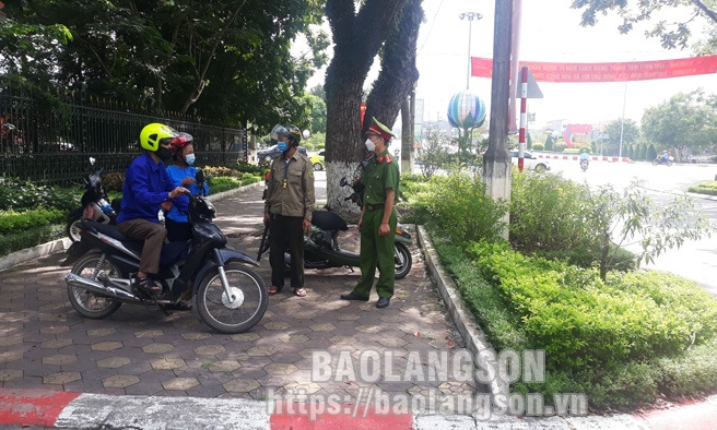 Thành phố Lạng Sơn: Thực hiện nghiêm công tác phòng, chống dịch trong ngày hội Háng Pỉnh