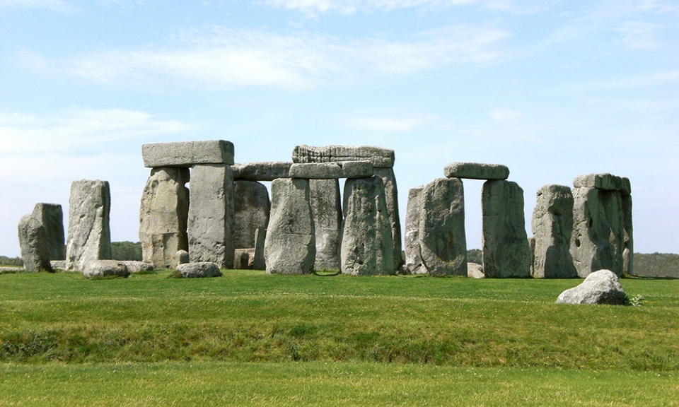 Tu bổ kỳ quan quần thể đá Stonehenge