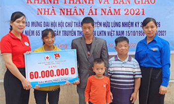 Hữu Lũng bàn giao ngôi nhà nhân ái cho hoàn cảnh đặc biệt khó khăn