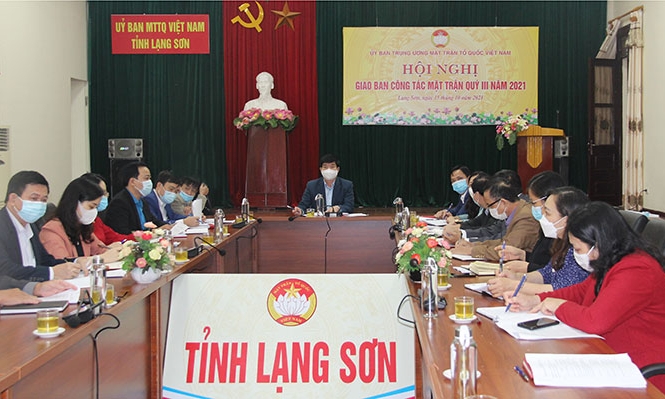 Giao ban công tác mặt trận quý III năm 2021