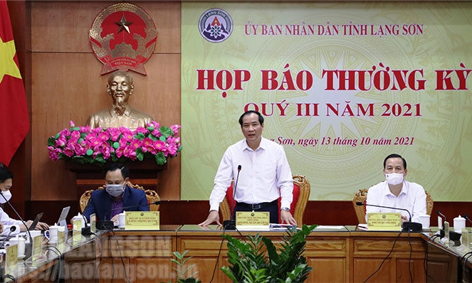 UBND tỉnh họp báo thường kỳ quý III/2021