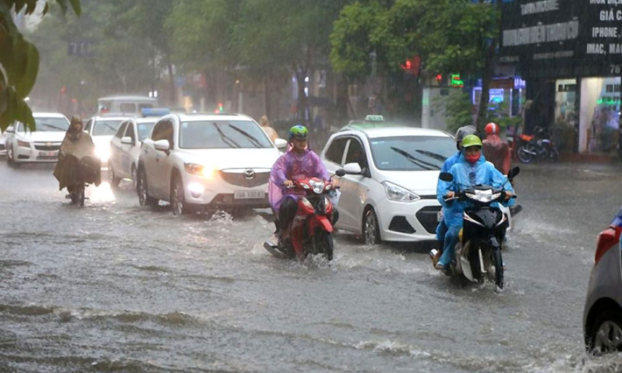 Áp thấp nhiệt đới gây mưa lớn ở Nam Trung Bộ, Tây Nguyên và Đông Nam Bộ