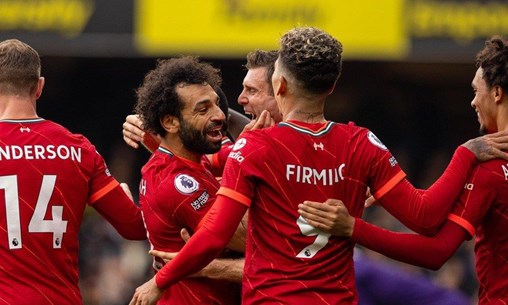 Liverpool tạm chiếm ngôi đầu Premier League sau chiến thắng vùi dập