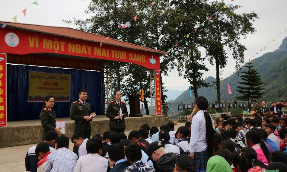 Lực lượng Công an nhân dân: Đổi mới nội dung, nhân rộng mô hình giáo dục pháp luật hiệu quả