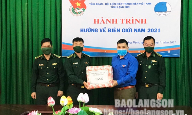 Tỉnh đoàn Lạng Sơn: tổ chức hành trình hướng về biên giới