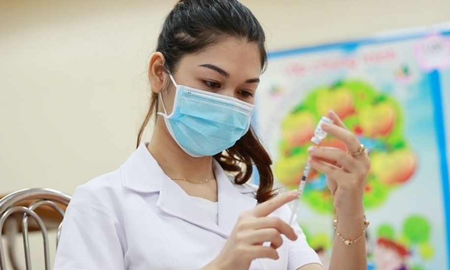 Cấp bách bao phủ vaccine, địa phương nào chậm trễ phải chịu trách nhiệm