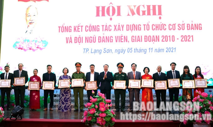 Thành phố Lạng Sơn: Tổng kết công tác xây dựng tổ chức cơ sở đảng và đội ngũ đảng viên