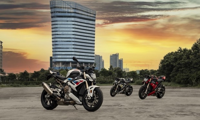 BMW Motorrad giới thiệu mẫu BMW S 1000 R hoàn toàn mới tại Việt Nam