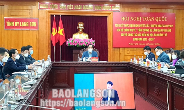 Không khoán trắng việc thực hiện chính sách BHXH, BHYT cho ngành BHXH