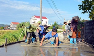 Tràng Định: Huy động sức dân phát triển đường giao thông nông thôn