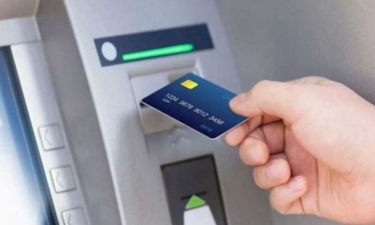 Sau ngày 31/12, thẻ từ vẫn giao dịch bình thường trên ATM, POS