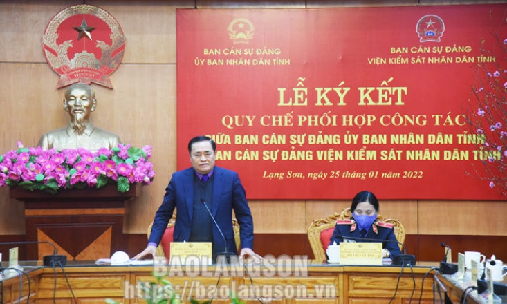 Ban cán sự Đảng UBND tỉnh ký kết quy chế phối hợp công tác với Ban cán sự Đảng Viện KSND tỉnh