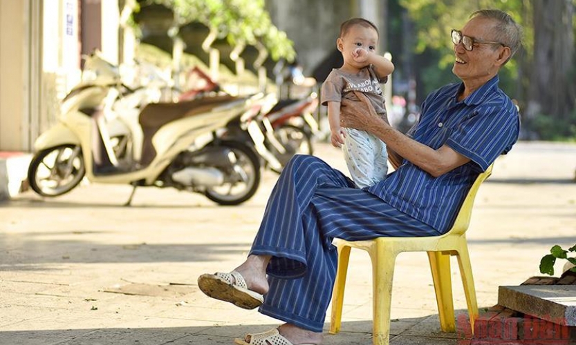 Chăm sóc người cao tuổi