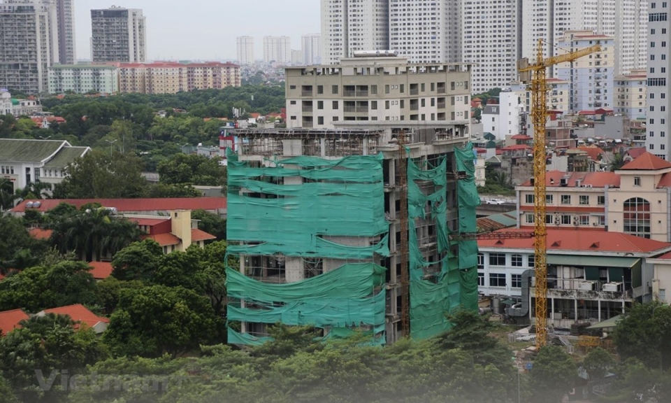 Cởi trói cho hàng trăm dự án bất động sản: Bắt đầu từ việc sửa Luật