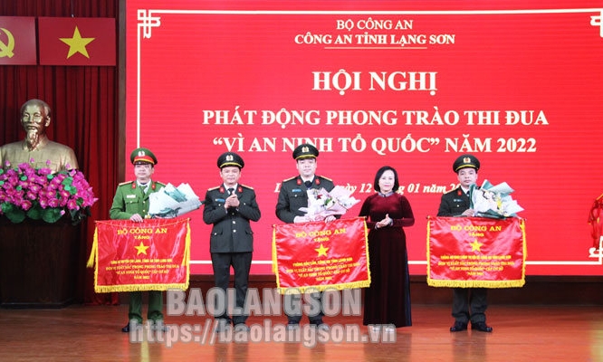 Công an tỉnh phát động phong trào thi đua “Vì an ninh Tổ quốc” năm 2022