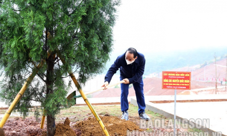 Lãnh đạo tỉnh dự “Tết trồng cây đời đời nhớ ơn Bác Hồ” Xuân Nhâm Dần năm 2022