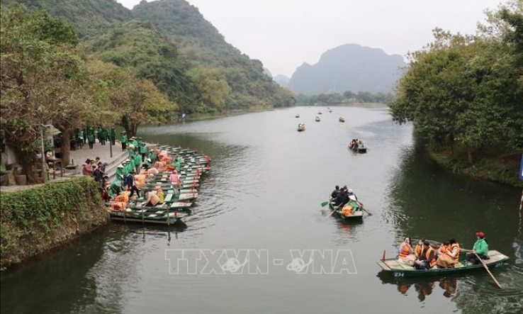 Khu du lịch Tràng An mở cửa trở lại đón du khách