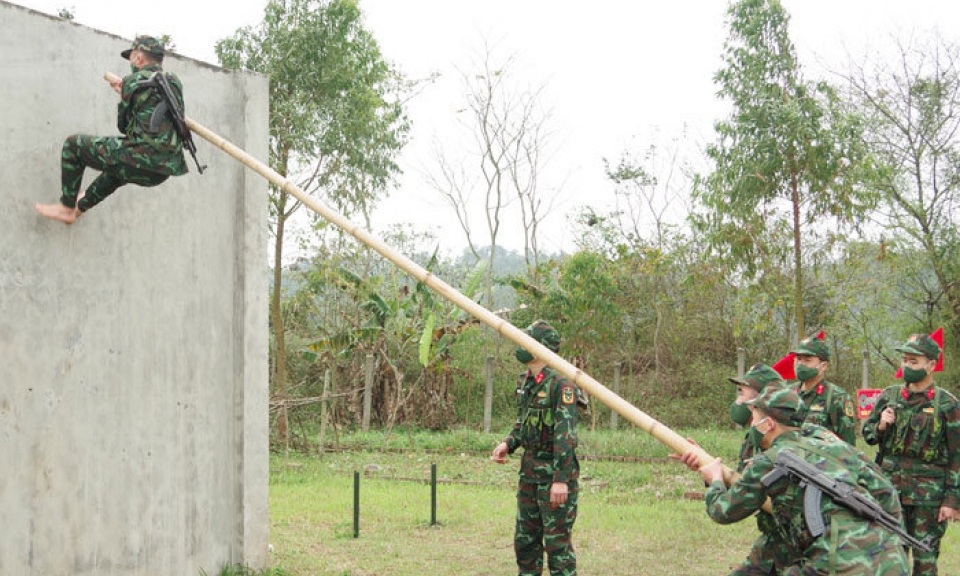 Lính trinh sát trong mùa huấn luyện mới