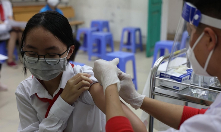 Vaccine vẫn là ‘vũ khí’ chiến lược quan trọng trong phòng, chống dịch