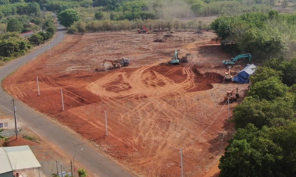 Bộ trưởng TN-MT chấn chỉnh cán bộ, yêu cầu xử lý các vấn đề 'nóng'