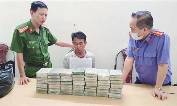 Điện Biên: Thu giữ 552.000 viên ma túy tổng hợp và 72 bánh heroin