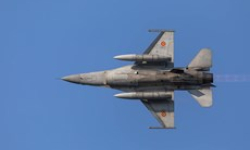 Romania đẩy nhanh kế hoạch mua tiêm kích F-16 thay thế cho máy bay MiG