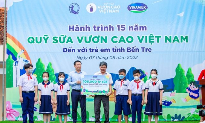 Hành trình năm thứ 15 của Quỹ sữa Vươn cao Việt Nam mang sữa đến cho 21.000 trẻ em